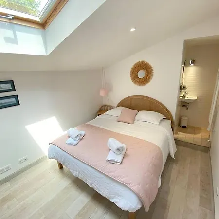 Belle Maison Spacieuse A Deux Pas De La Plage.